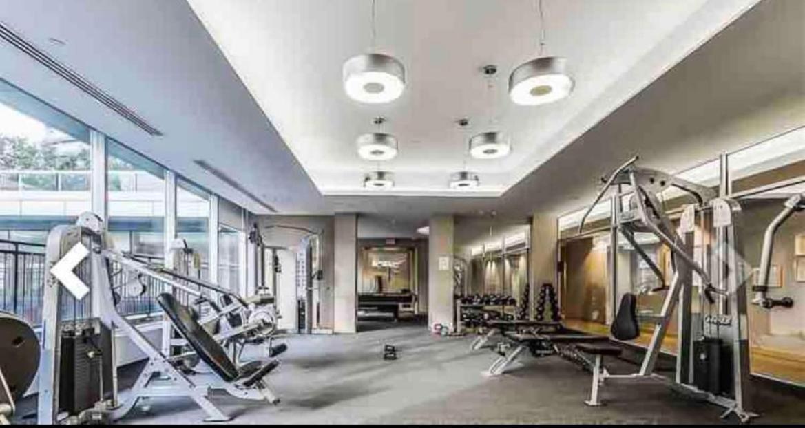 Beautiful Unit In Heart Of Downtown Toronto Apartment ภายนอก รูปภาพ